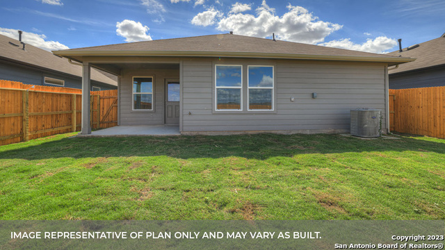 Listing photo id 21 for 449 Payton Drive