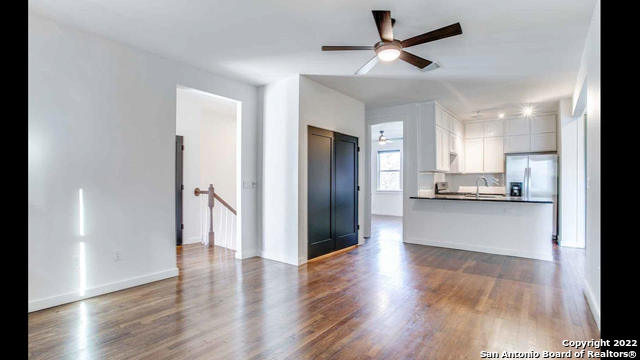 Image 2 of 12 For 251 Natalen Ave  2