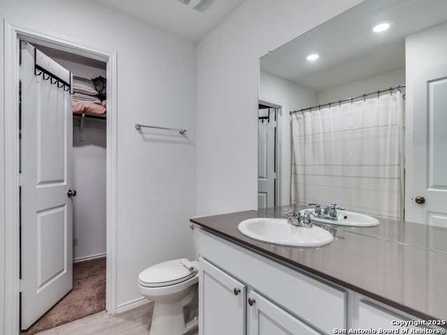 Image 16 of 25 For 14615 Bolinger