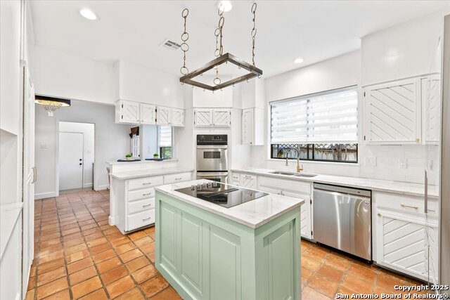Image 21 of 61 For 15810 Wilderness Pkwy