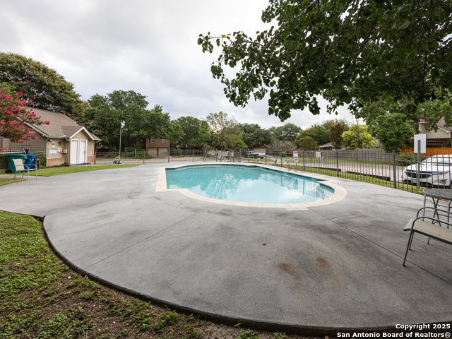 Image 23 of 23 For 22 Cross  