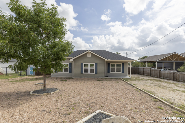 Details for 421 Cimarron, Spring Branch, TX 78070