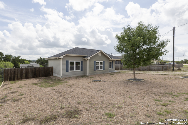 Image 3 of 29 For 421 Cimarron