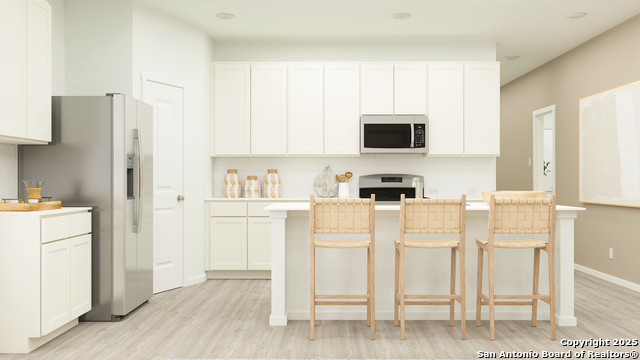 Listing photo id 7 for 11718 Carolina Rose