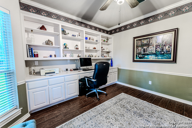 Image 21 of 40 For 26026 Oak Nest Ln