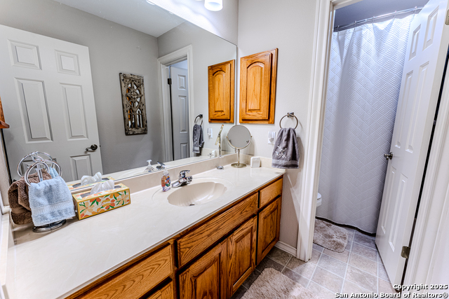 Image 26 of 40 For 26026 Oak Nest Ln