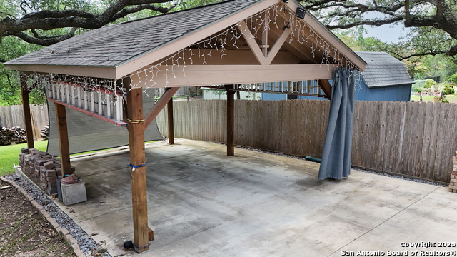 Image 37 of 40 For 26026 Oak Nest Ln