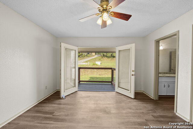Listing photo id 26 for 12904 Wells Fargo