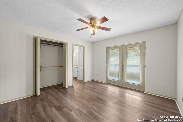 Listing photo id 29 for 12904 Wells Fargo