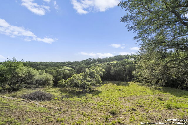 Listing photo id 36 for 12904 Wells Fargo