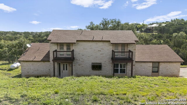 Listing photo id 2 for 12904 Wells Fargo