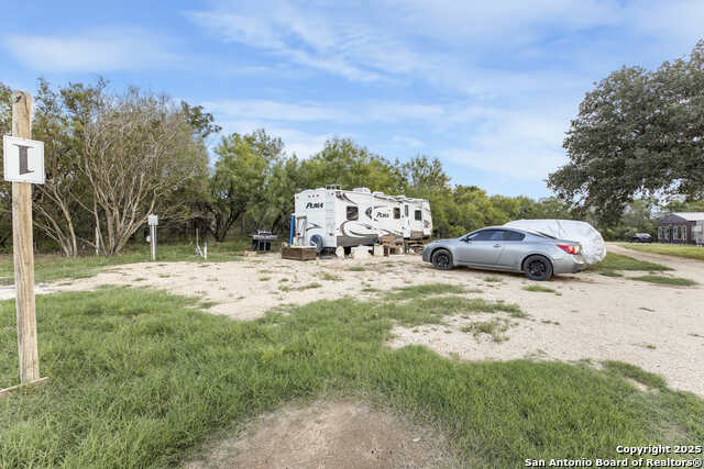 Image 12 of 23 For 10075 Loop 1604