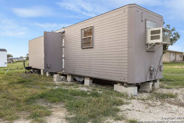 Image 14 of 23 For 10075 Loop 1604