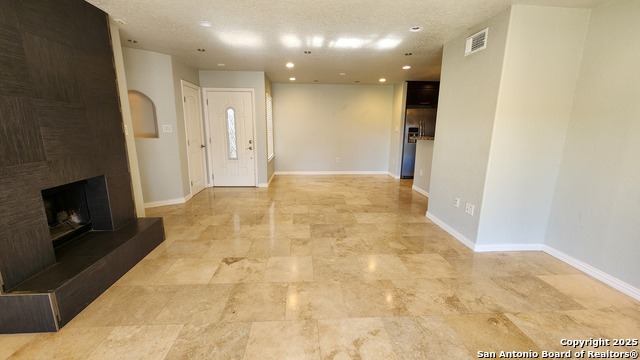 Image 8 of 18 For 551 Terminal Loop D8