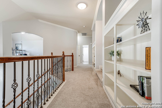Image 22 of 41 For 9010 Woodland Trace