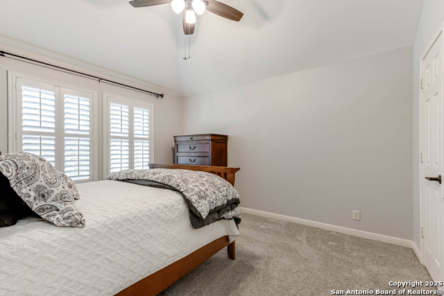 Image 28 of 41 For 9010 Woodland Trace
