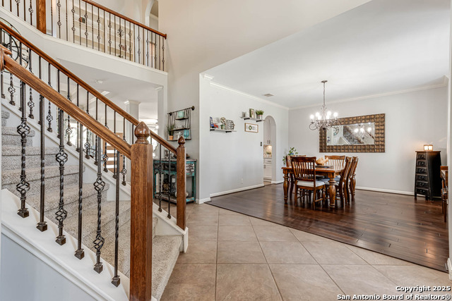 Image 5 of 41 For 9010 Woodland Trace