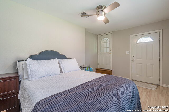 Listing photo id 21 for 934 Lazy