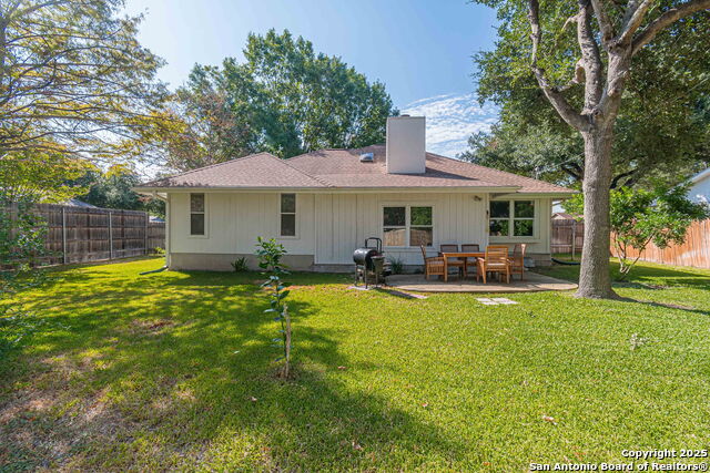 Listing photo id 25 for 934 Lazy