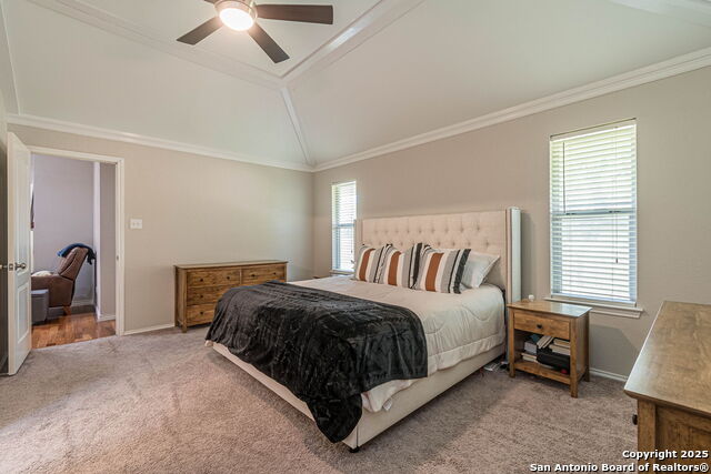 Listing photo id 7 for 934 Lazy