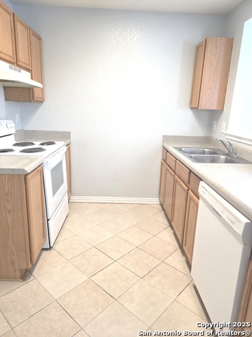 Listing photo id 8 for 9911 Shady Meadows