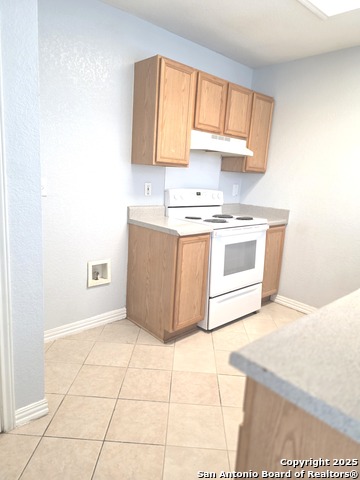 Listing photo id 7 for 9911 Shady Meadows