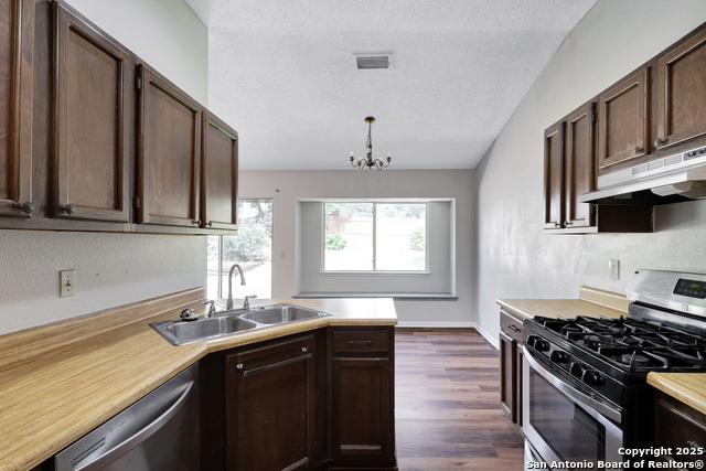 Image 14 of 26 For 10332 Flatland Trl