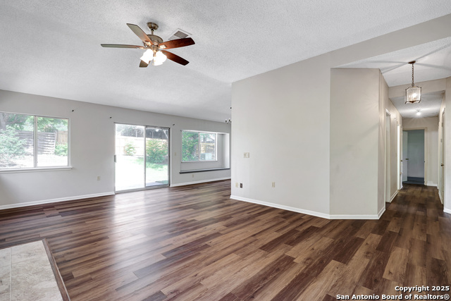 Image 7 of 26 For 10332 Flatland Trl