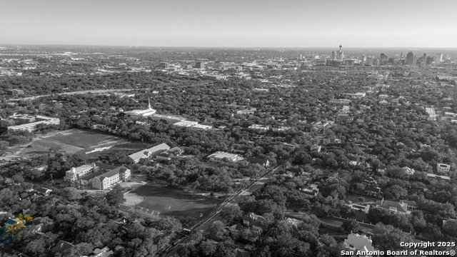 Image 39 of 40 For 138 Laurel Heights