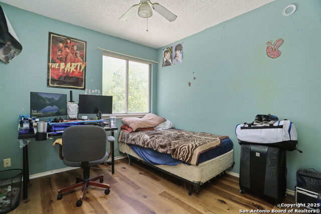 Listing photo id 14 for 6922 Quail Branch