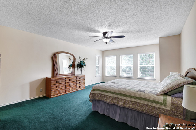 Listing photo id 23 for 9642 Elmstone