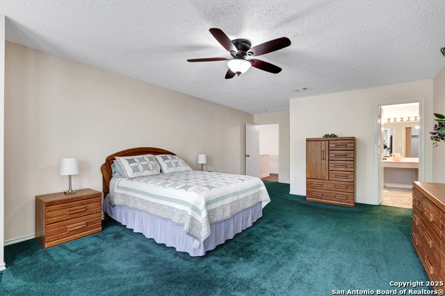 Listing photo id 24 for 9642 Elmstone