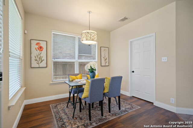 Image 18 of 49 For 234 Ridge Bluff