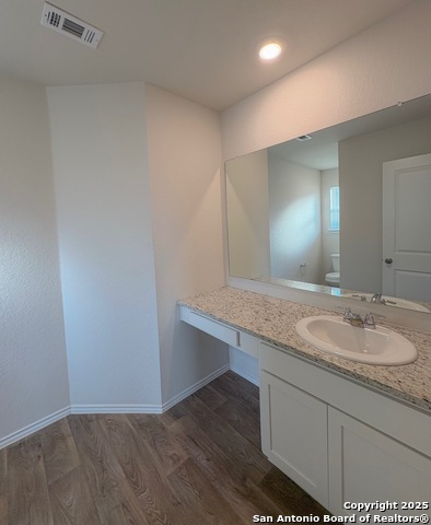 Image 11 of 15 For 15302 Smoky Honeyeater