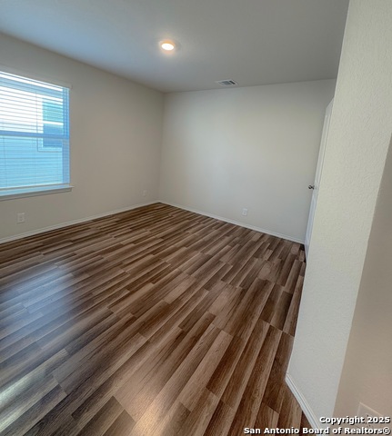 Image 13 of 15 For 15302 Smoky Honeyeater