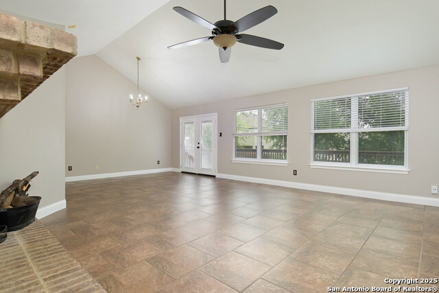 Listing photo id 3 for 4010 Knollbend