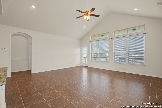 Image 8 of 36 For 3546 High Cloud