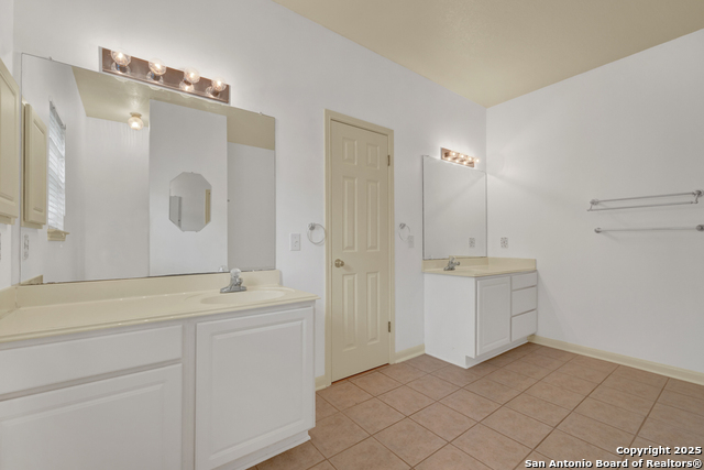 Image 10 of 17 For 324 Raven Ridge