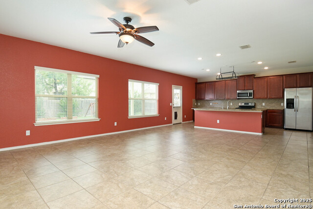 Image 8 of 30 For 8255 Puente  