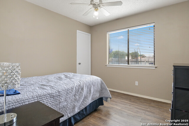 Image 17 of 23 For 809 Meadow Arbor