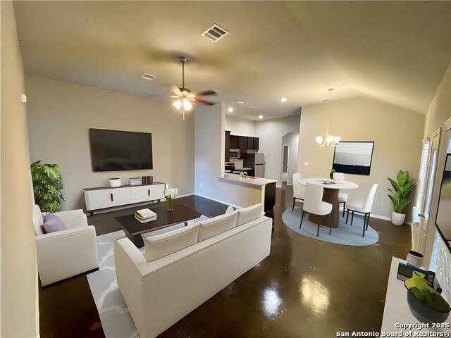 Image 3 of 19 For 1507 Lucille St