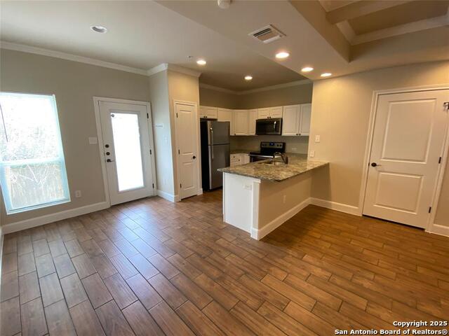 Image 2 of 8 For 6322 Melanzane Ave  2