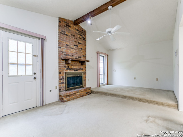 Listing photo id 19 for 4006 Mooresfield