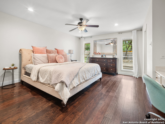 Listing photo id 16 for 3510 Rock Creek