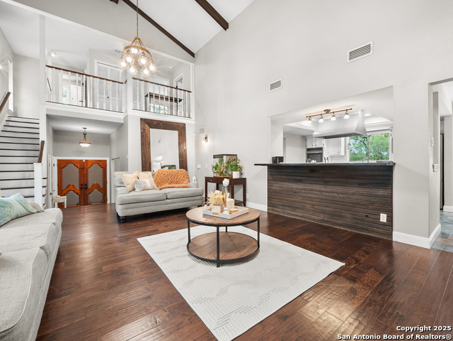 Listing photo id 0 for 3510 Rock Creek
