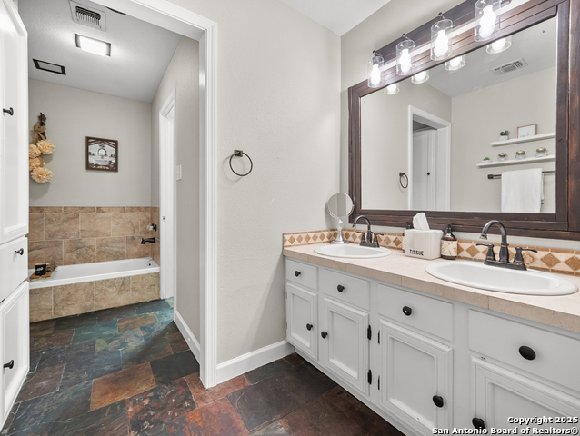 Listing photo id 20 for 3510 Rock Creek