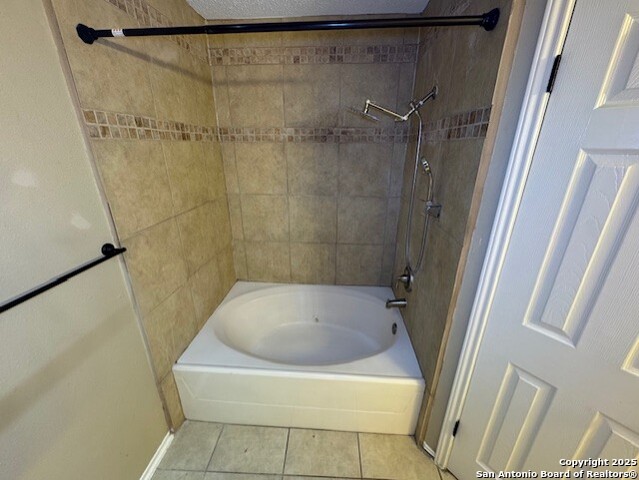 Listing photo id 13 for 9427 Valley Moss