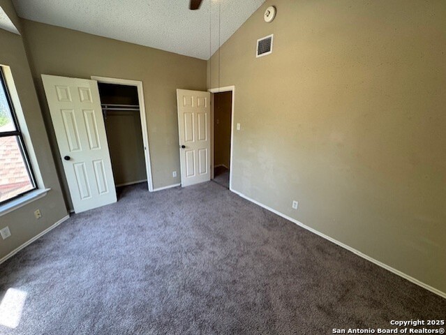 Listing photo id 19 for 9427 Valley Moss