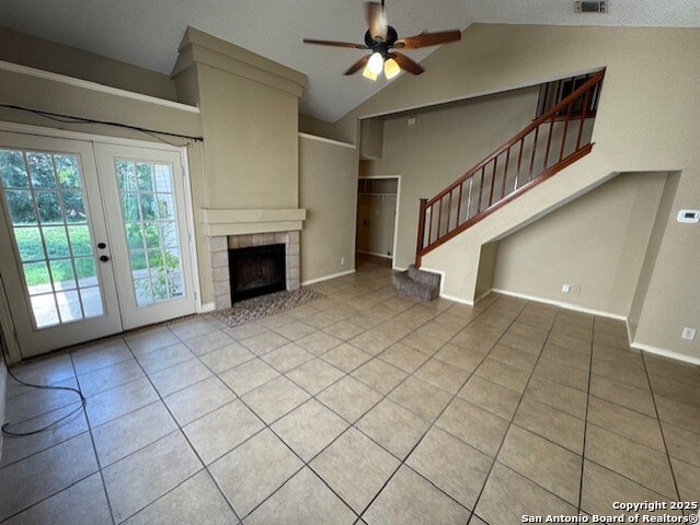 Listing photo id 3 for 9427 Valley Moss