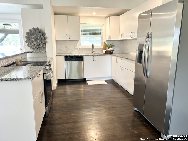 Details for 12116 Loop 107, Adkins, TX 78101